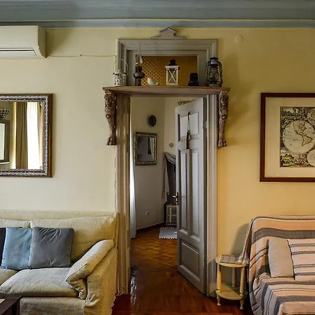 Vintazhnaya Apartment Odesa